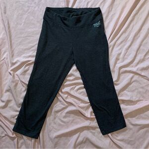 Women’s Capri Leggings